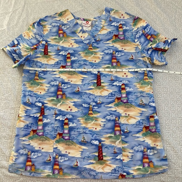 Scrub Top - Picture 1 of 2